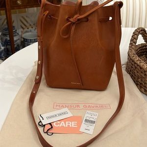 Mansur Gavriel Leather Bucket Bag Tan/Pink